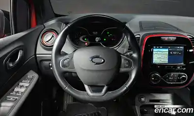 Renault QM3 2019 1.5 Автомат в Москве № 584361, миниатюра 12