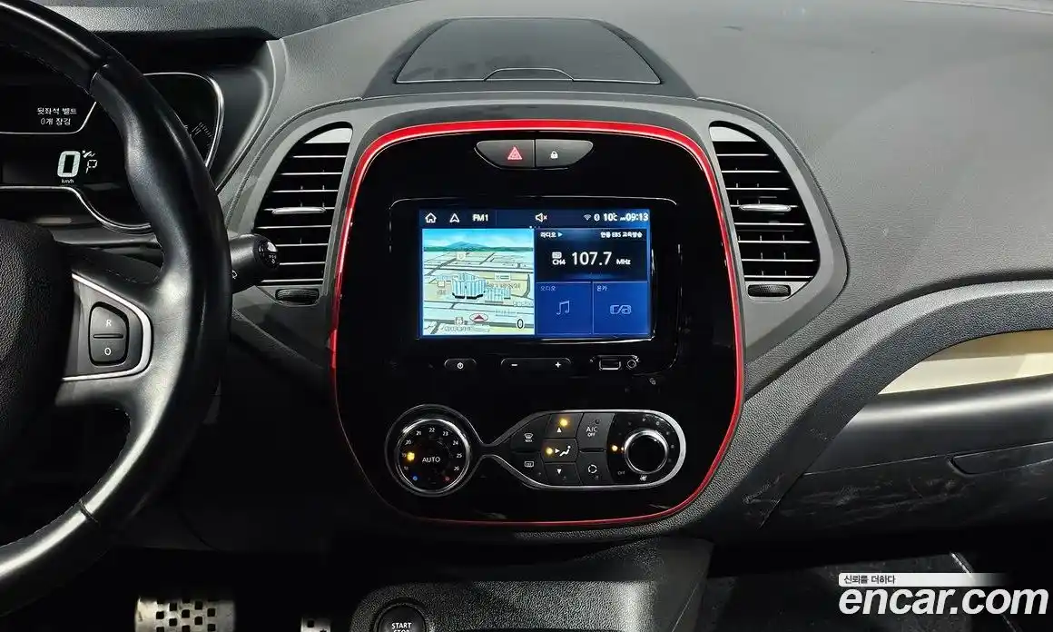 Renault QM3 2019 1.5 Автомат в Москве № 584361, фото 13