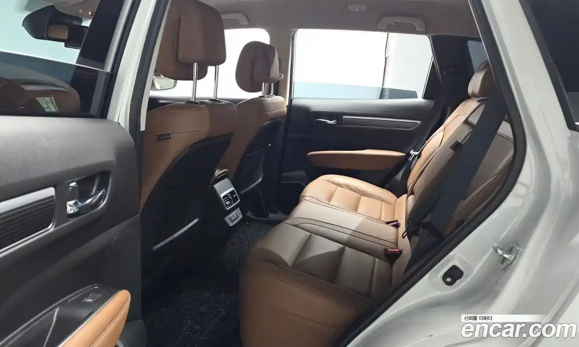 Renault QM6 2023 2.0 Автомат в Москве № 584462, фото 12