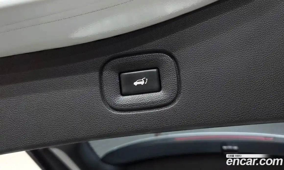 Renault QM6 2023 2.0 Автомат в Москве № 584462, фото 19