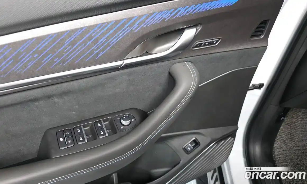 Renault Grand Koleos 2025 1.5 Автомат в Москве № 584529, фото 18