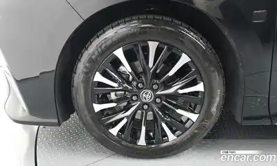 Toyota Alphard 2024 2.5 Автомат в Москве № 584562, миниатюра 5