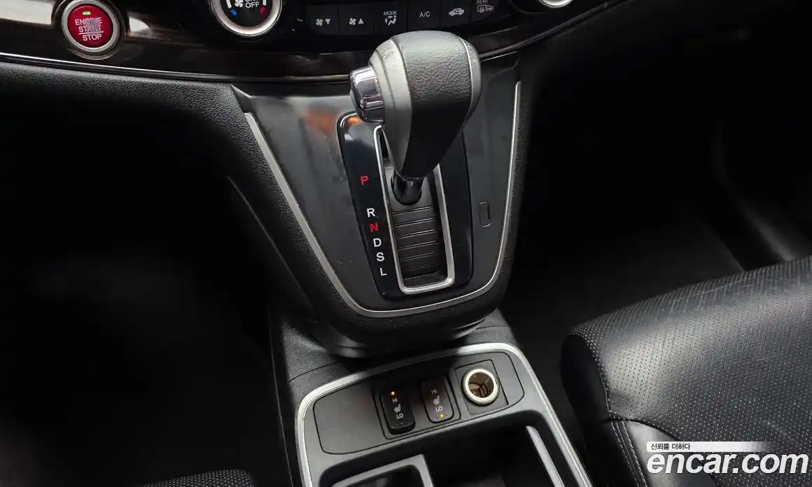 Honda CR-V 2015 2.4 Автомат в Москве № 584631, фото 9