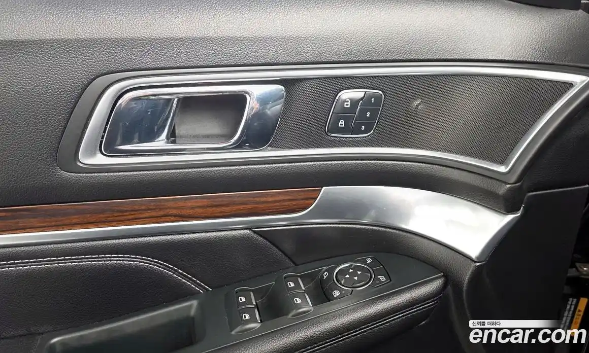 Ford Explorer 2018 2.3 Автомат в Москве № 584844, фото 19