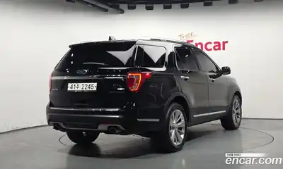 Ford Explorer 2018 2.3 Автомат в Москве № 584844, миниатюра 2