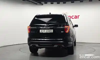 Ford Explorer 2018 2.3 Автомат в Москве № 584844, миниатюра 4