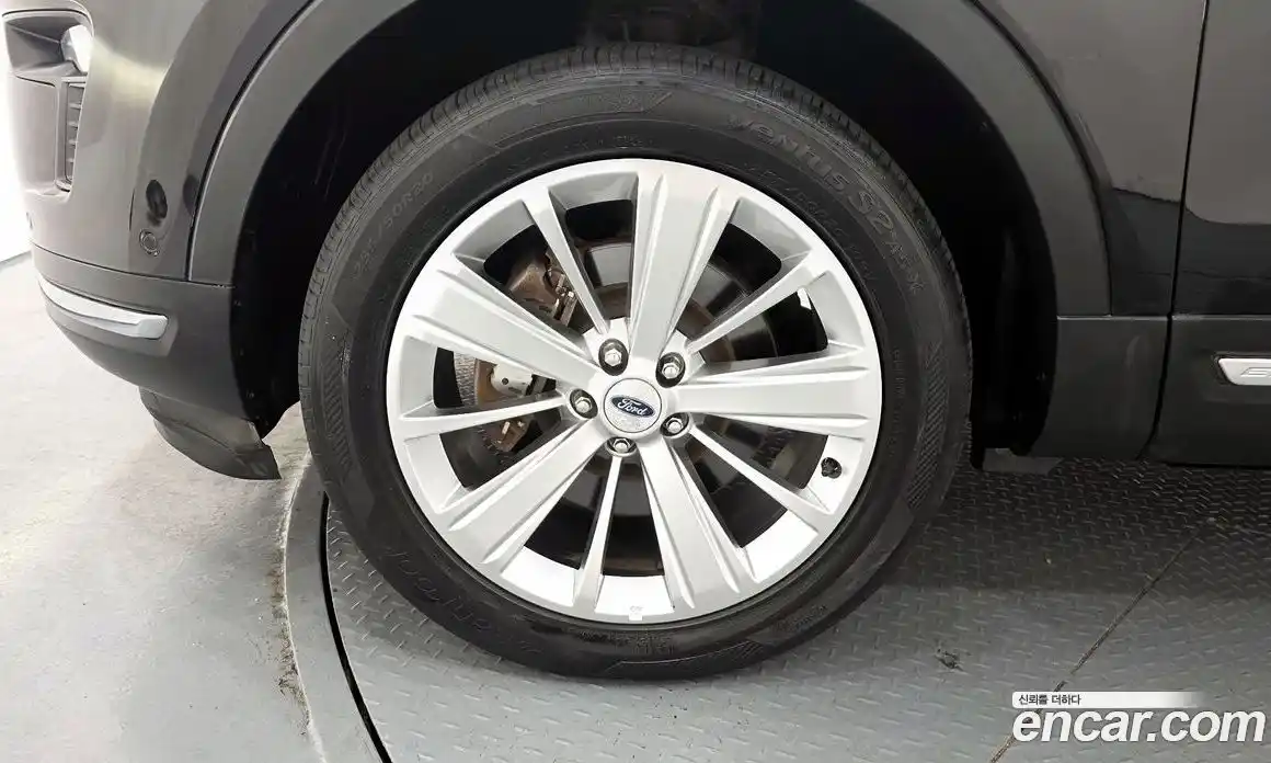 Ford Explorer 2018 2.3 Автомат в Москве № 584844, фото 5