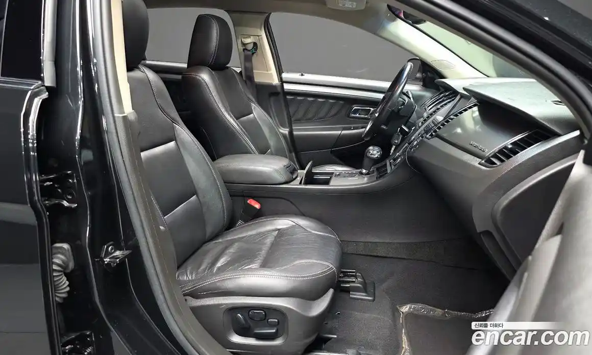 Ford Taurus 2011 3.5 Автомат в Москве № 584909, фото 11