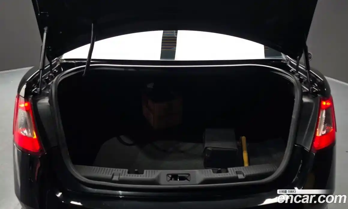 Ford Taurus 2011 3.5 Автомат в Москве № 584909, фото 20