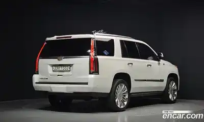 Cadillac Escalade 2019 6.2 Автомат в Москве № 585609, миниатюра 2