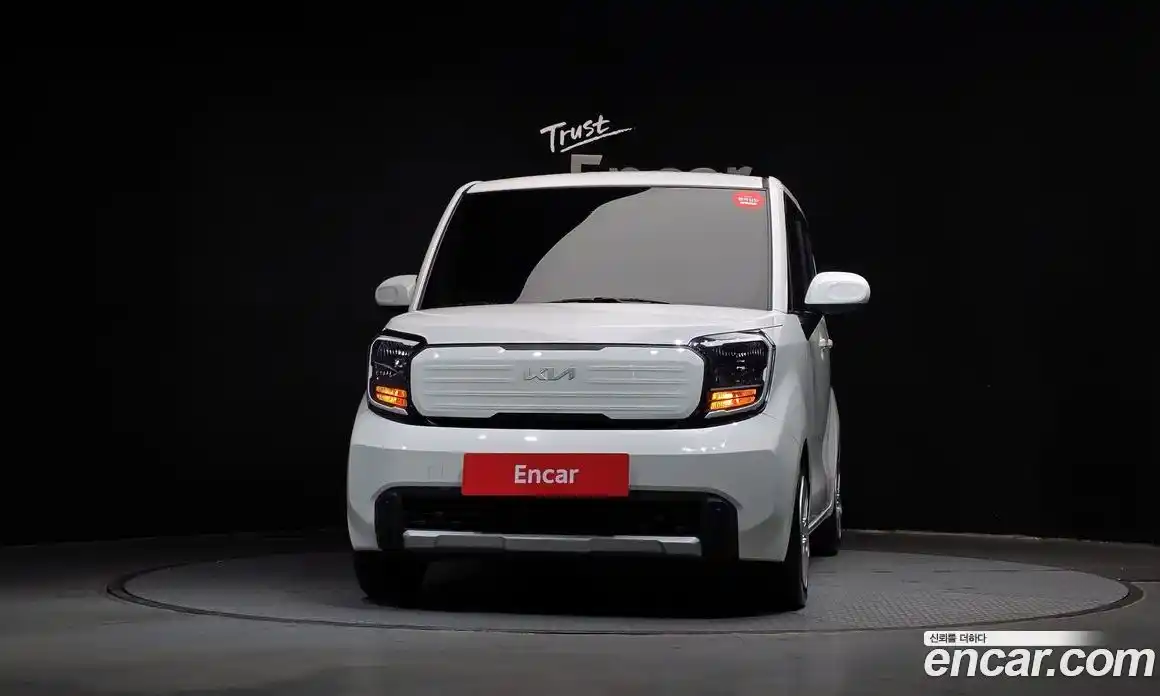 Kia Ray 2023 1.0 Автомат в Москве № 586061, фото 3