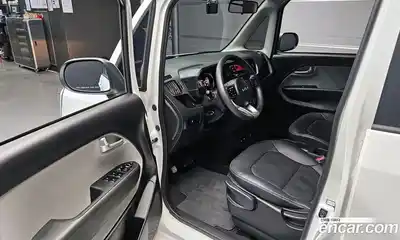 Kia Ray 2023 1.0 Автомат в Москве № 586061, миниатюра 10