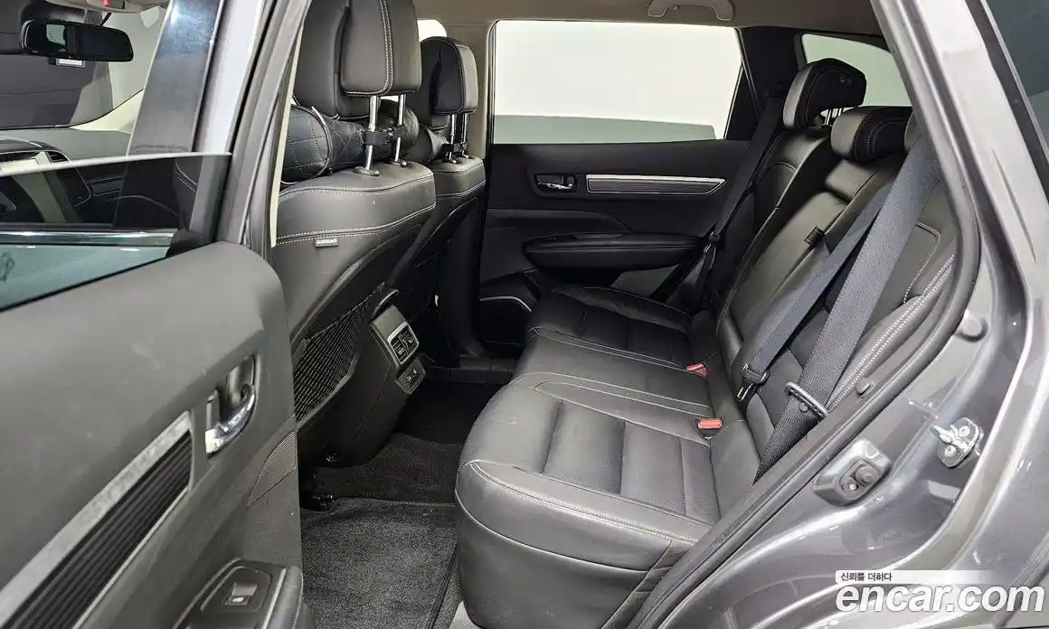 Renault QM6 2023 2.0 Автомат в Москве № 586138, фото 13