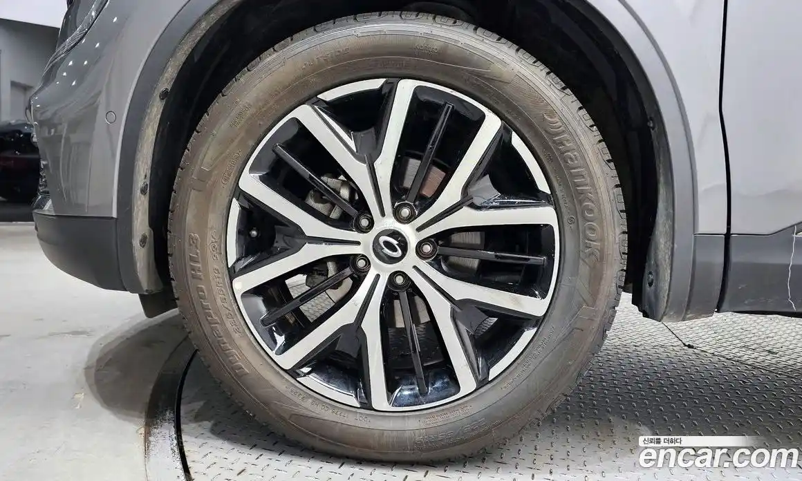 Renault QM6 2023 2.0 Автомат в Москве № 586138, фото 5