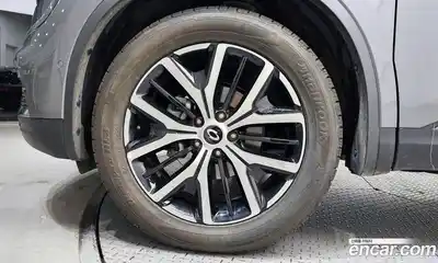 Renault QM6 2023 2.0 Автомат в Москве № 586138, миниатюра 5