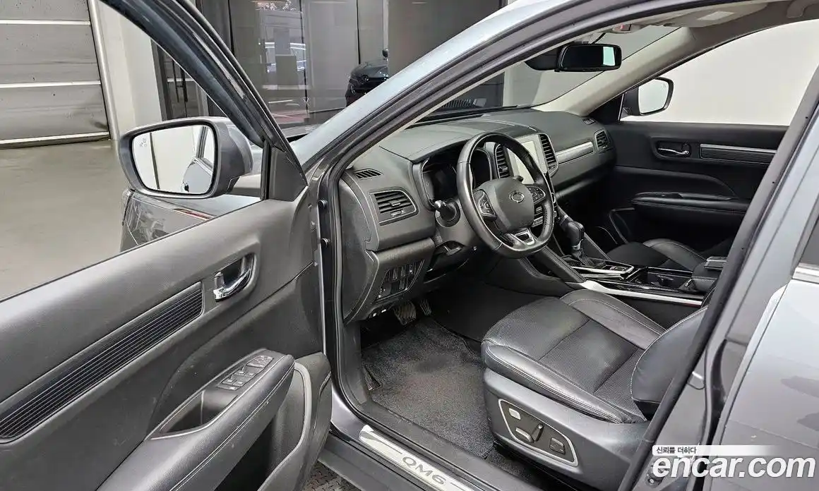 Renault QM6 2023 2.0 Автомат в Москве № 586138, фото 10