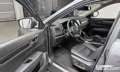 Renault QM6 2023 2.0 Автомат в Москве № 586138, миниатюра 10