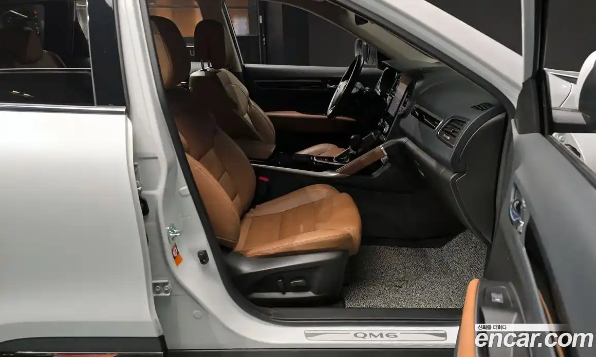 Renault QM6 2024 2.0 Автомат в Москве № 586140, фото 11