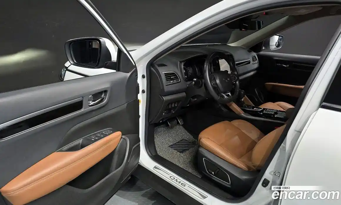 Renault QM6 2024 2.0 Автомат в Москве № 586140, фото 10