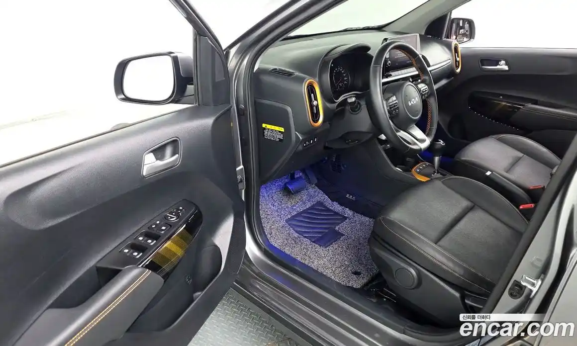 Kia Morning 2023 1.0 Автомат в Москве № 586441, фото 11