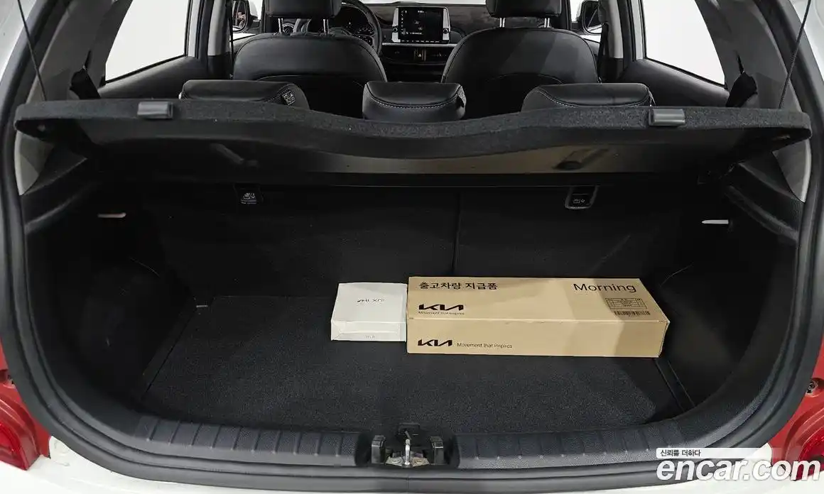 Kia Morning 2023 1.0 Автомат в Москве № 586535, фото 19