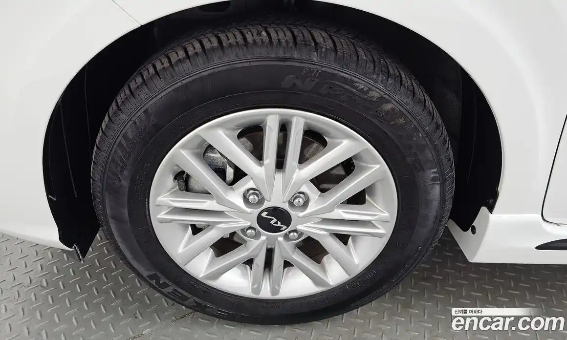 Kia Morning 2023 1.0 Автомат в Москве № 586535, фото 4