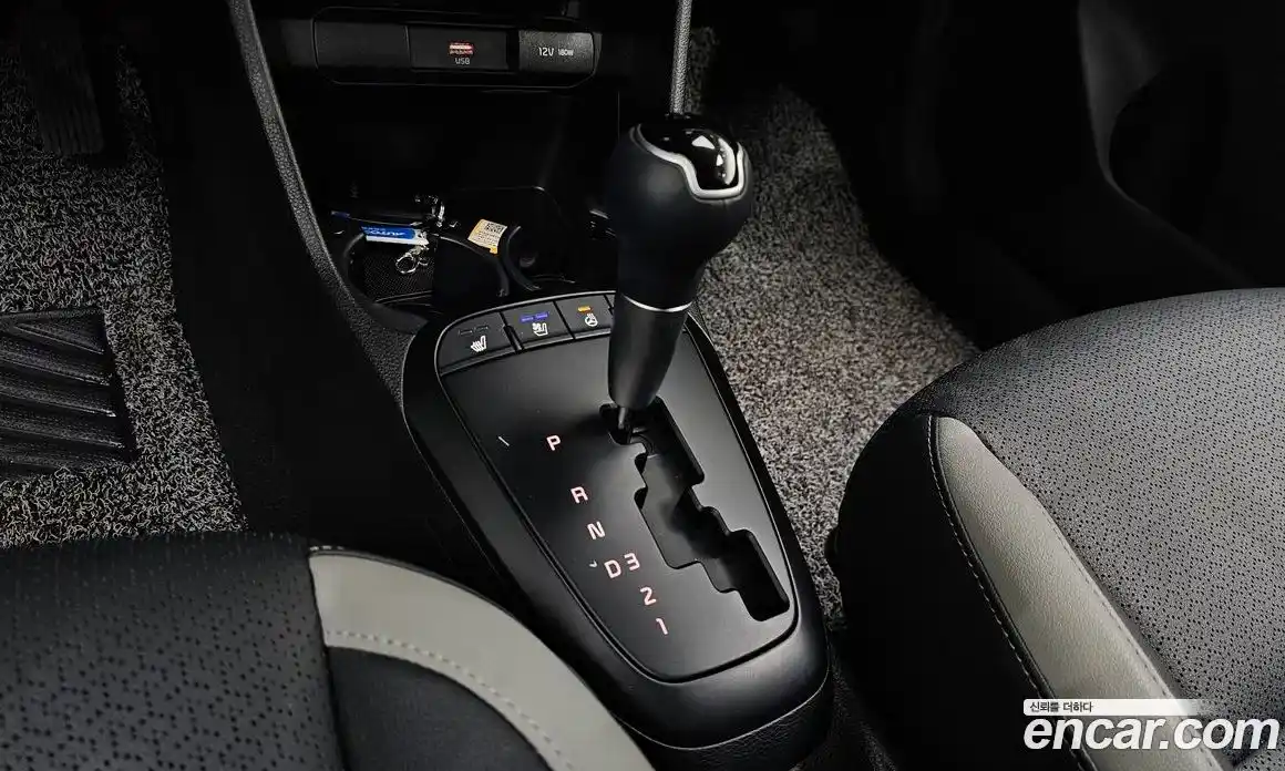 Kia Morning 2023 1.0 Автомат в Москве № 586535, фото 8