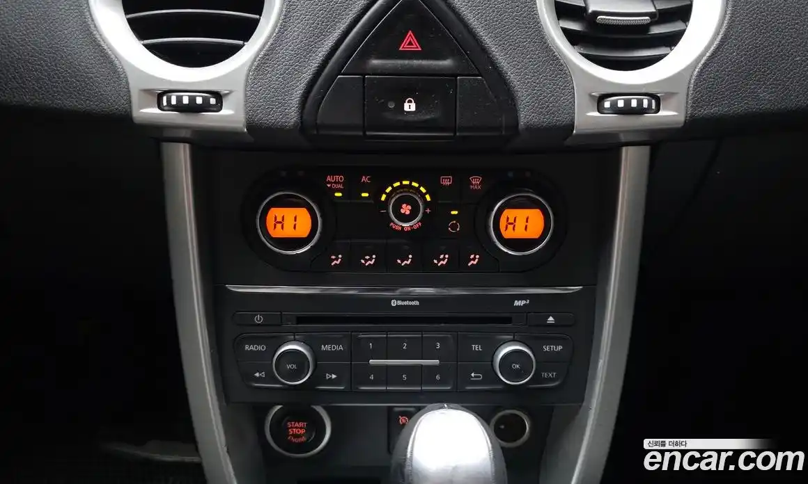 Renault QM5 2015 2.0 Автомат в Москве № 586595, фото 16