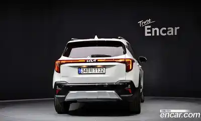 Kia Seltos 2024 1.6 Автомат в Москве № 586638, миниатюра 4