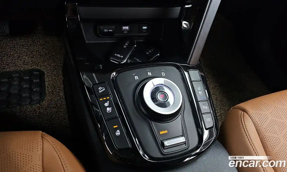 Kia Seltos 2024 1.6 Автомат в Москве № 586638, фото 9