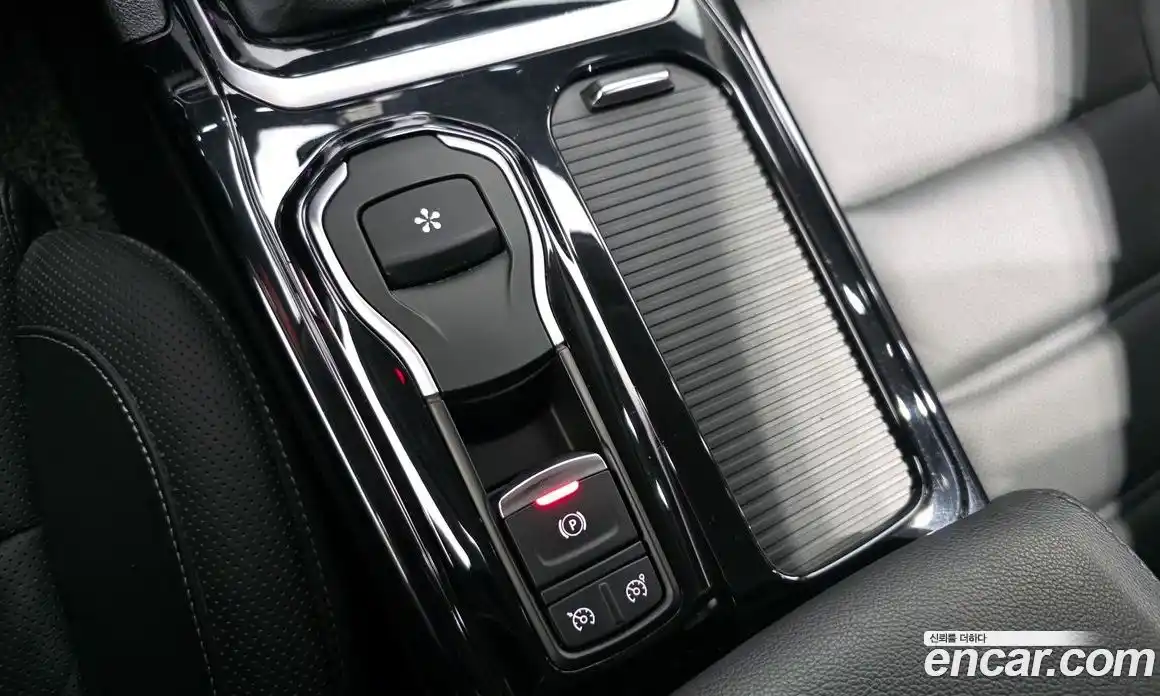 Renault SM6 2019 2.0 Автомат в Москве № 586669, фото 17