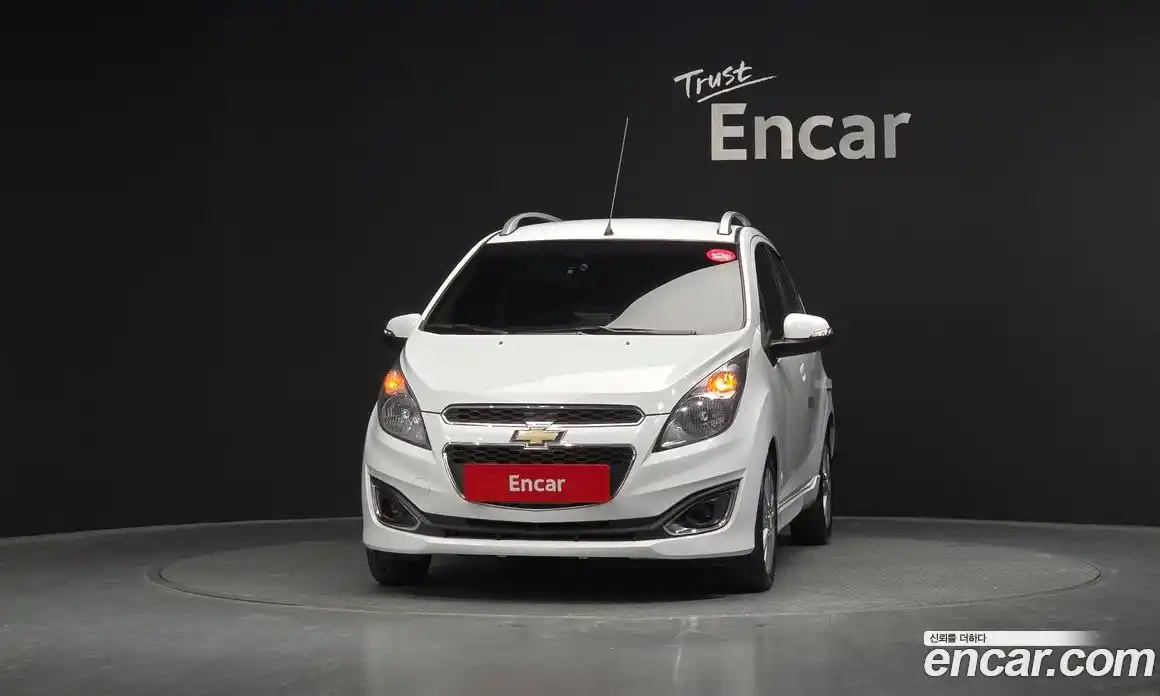 Chevrolet Spark 2015 1.0 Автомат в Москве № 586717, фото 3