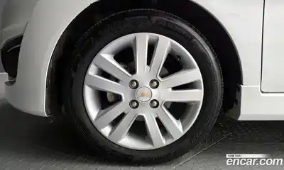 Chevrolet Spark 2015 1.0 Автомат в Москве № 586717, миниатюра 5