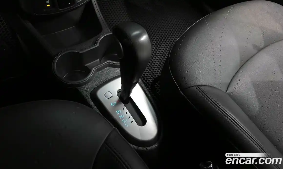 Chevrolet Spark 2015 1.0 Автомат в Москве № 586717, фото 9