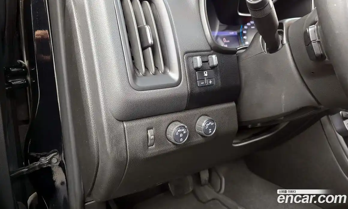 Chevrolet Colorado 2022 3.6 Автомат в Москве № 586853, фото 16