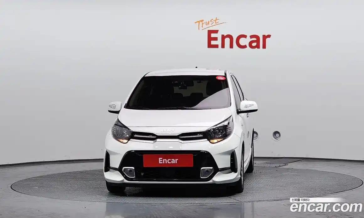 Kia Morning 2023 1.0 Автомат в Москве № 587103, фото 3