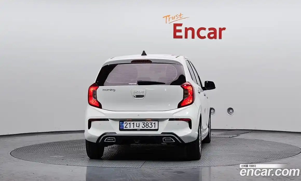 Kia Morning 2023 1.0 Автомат в Москве № 587103, фото 4