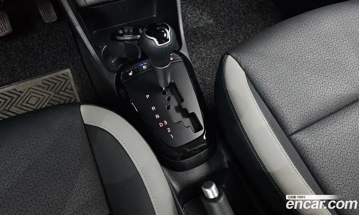 Kia Morning 2023 1.0 Автомат в Москве № 587103, фото 9