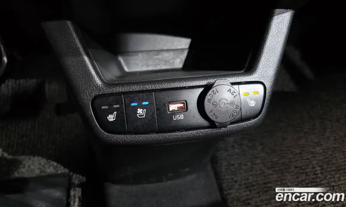 Kia Ray 2023 1.0 Автомат в Москве № 587131, фото 15