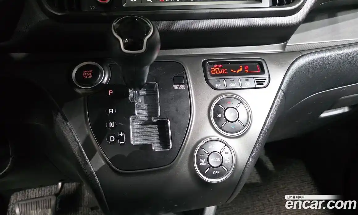 Kia Ray 2023 1.0 Автомат в Москве № 587131, фото 8