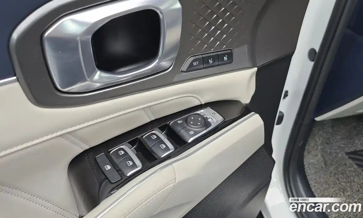 Kia Sorento 2023 1.6 Автомат в Москве № 587167, фото 17