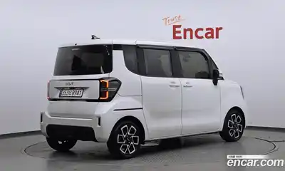 Kia Ray 2023 1.0 Автомат в Москве № 587215, миниатюра 2