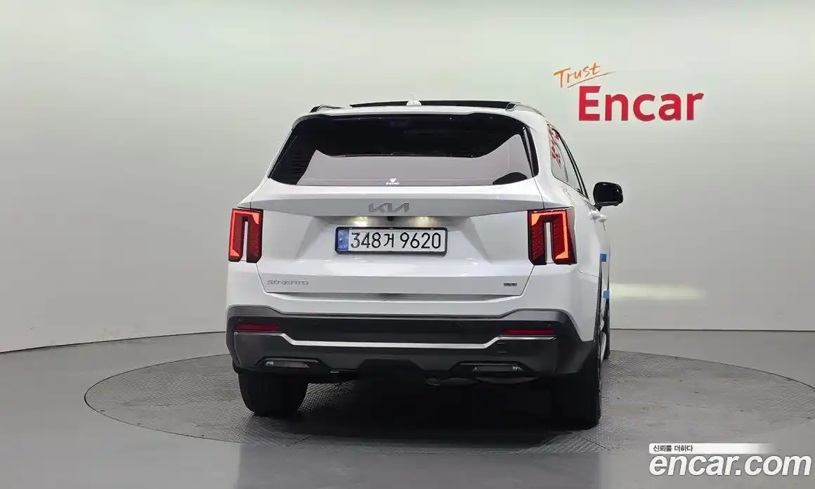 Kia Sorento 2024 2.2 Автомат в Москве № 587233, фото 4