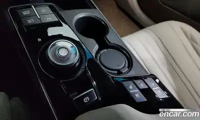 Kia K8 2022 2.5 Автомат в Москве № 587347, миниатюра 8