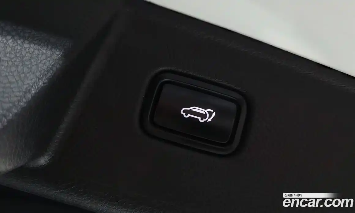 Kia Mohave 2024 3.0 Автомат в Москве № 587404, фото 18