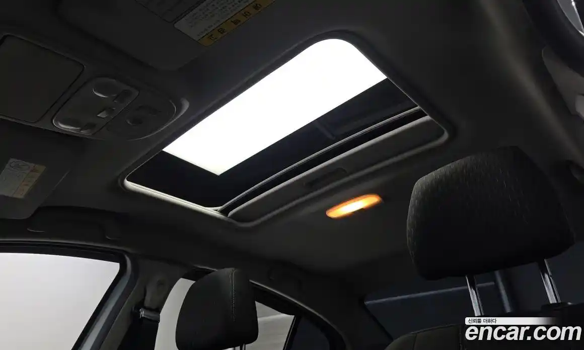 Renault SM3 2010 1.6 Автомат в Москве № 587952, фото 20