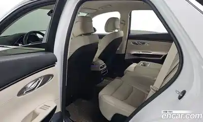 Genesis GV70 2023 2.5 Автомат в Москве № 588061, миниатюра 12