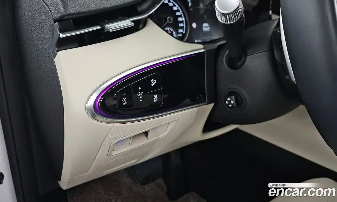 Genesis GV70 2023 2.5 Автомат в Москве № 588061, фото 16