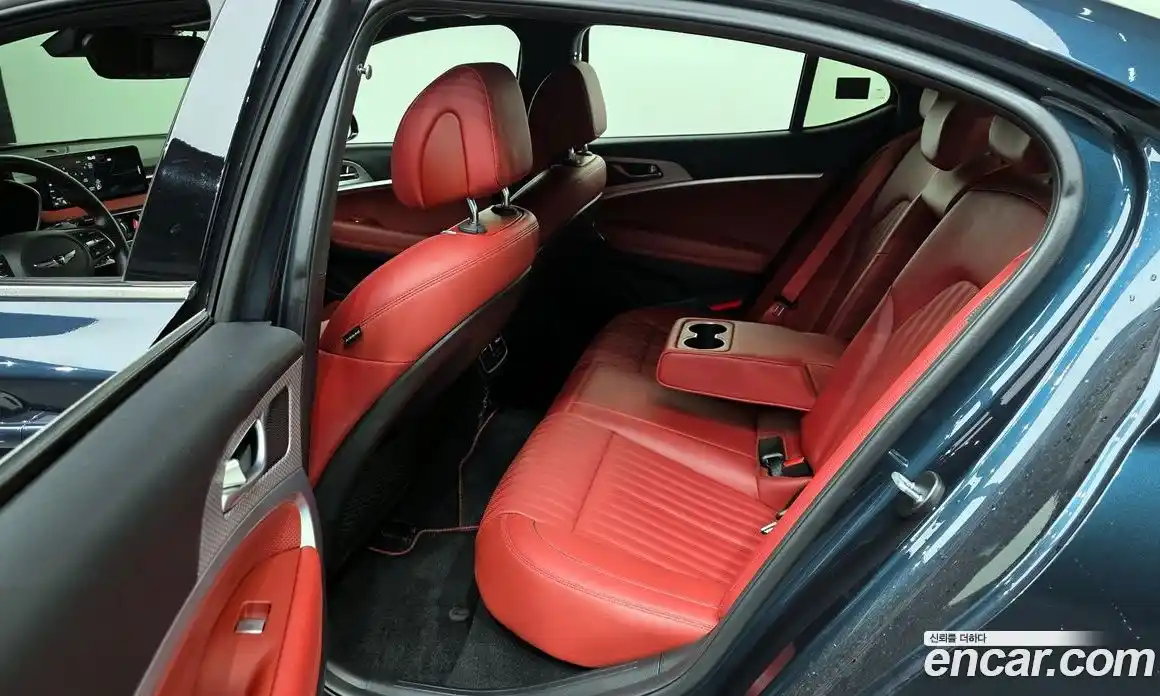 Genesis G70 2023 2.0 Автомат в Москве № 588244, фото 20