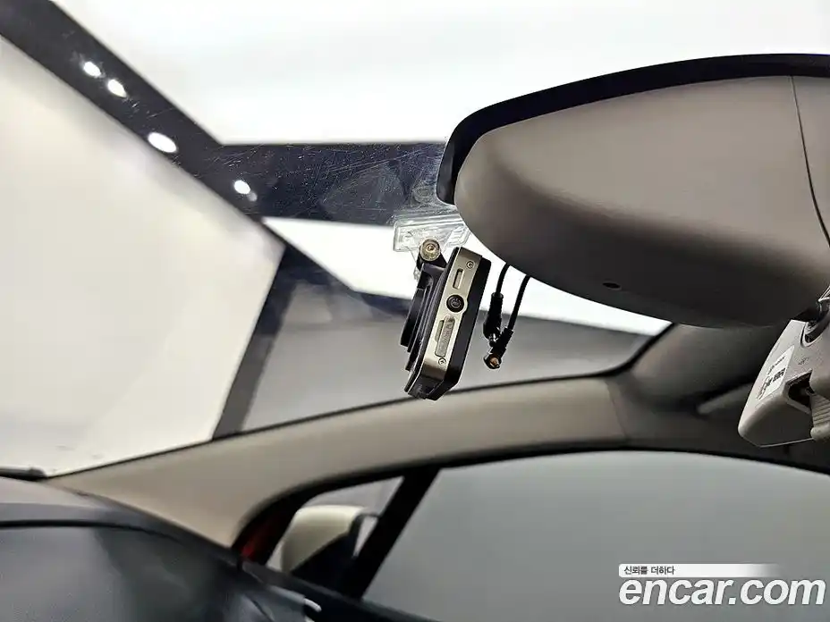 Renault QM3 2014 1.5 Автомат в Москве № 588559, фото 12